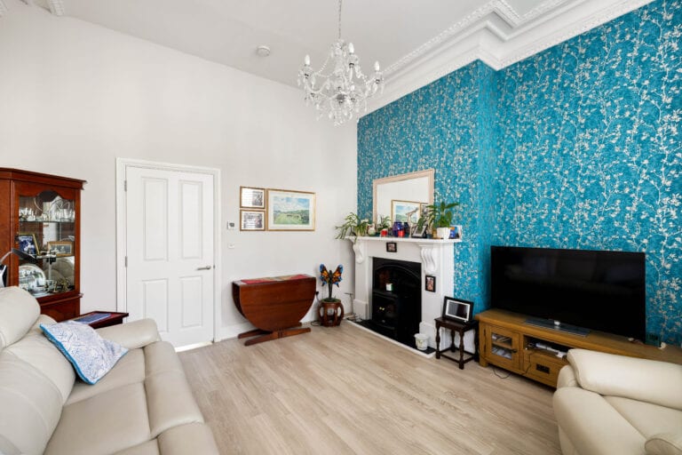 2 bedroom Maisonette in Dover, Kent