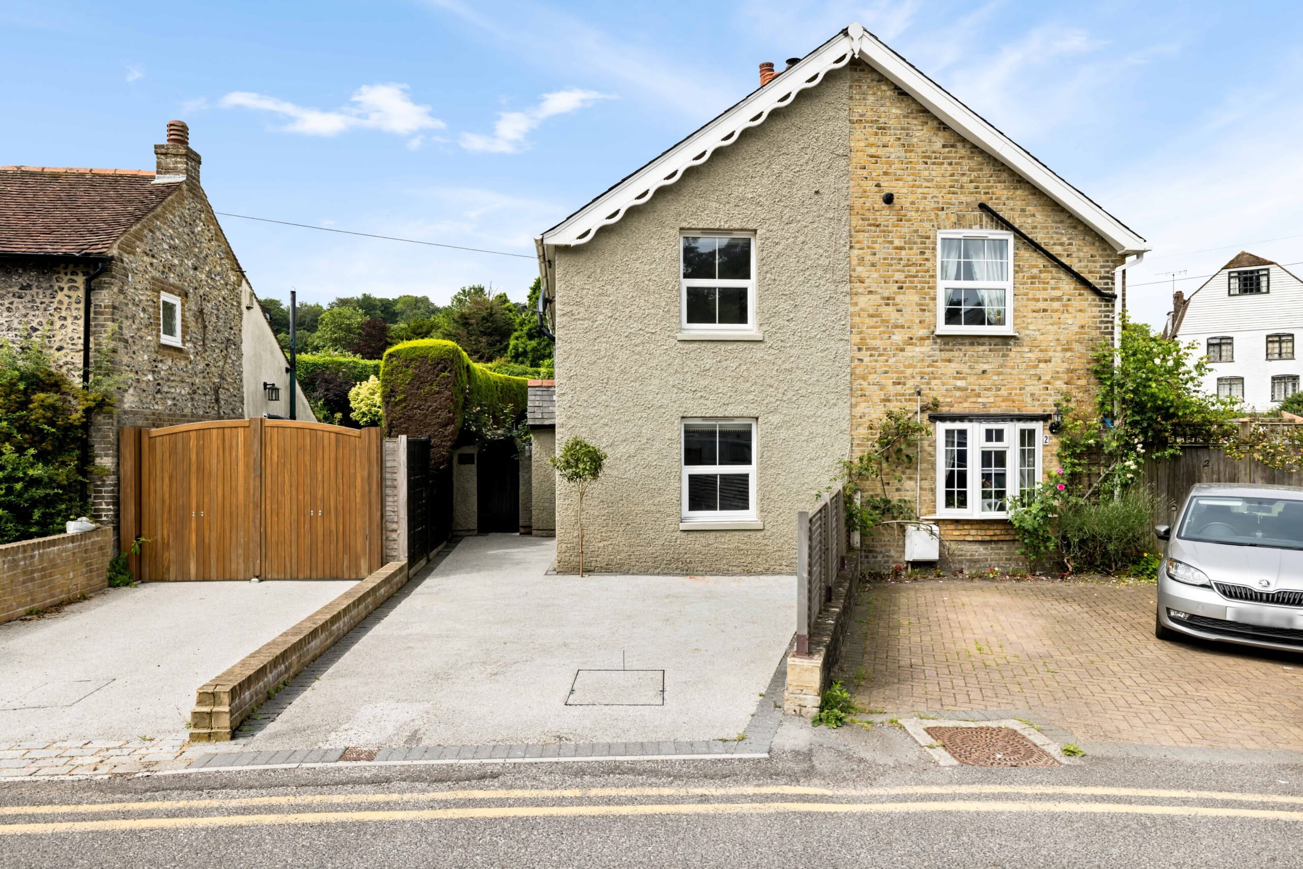2 bedroom Semi-Detached House in Dover, Kent