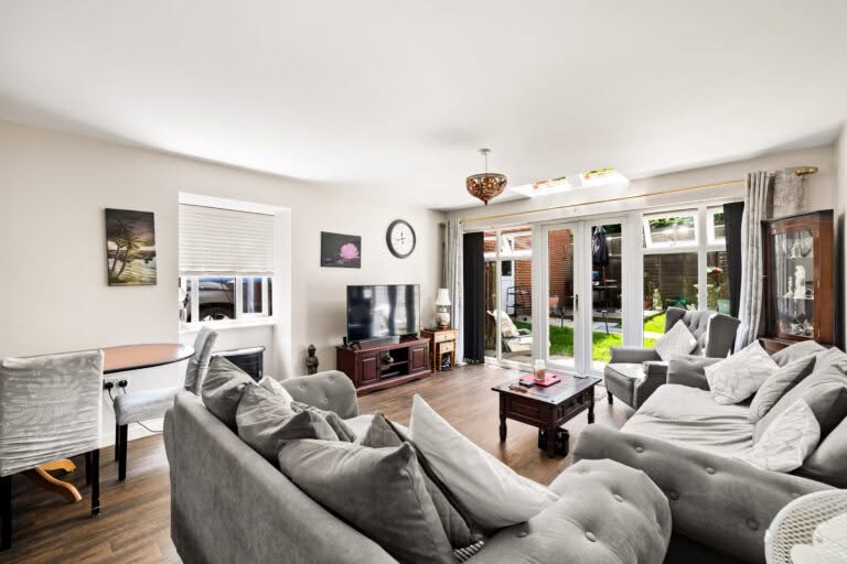 4 bedroom End of Terrace House in Folkestone, Kent