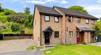 23 The Abbots