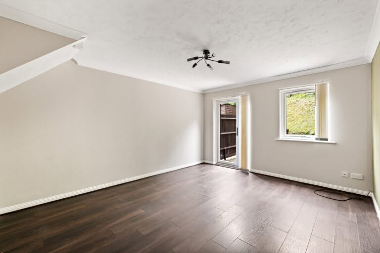 2 bedroom End of Terrace House in Dover, Kent