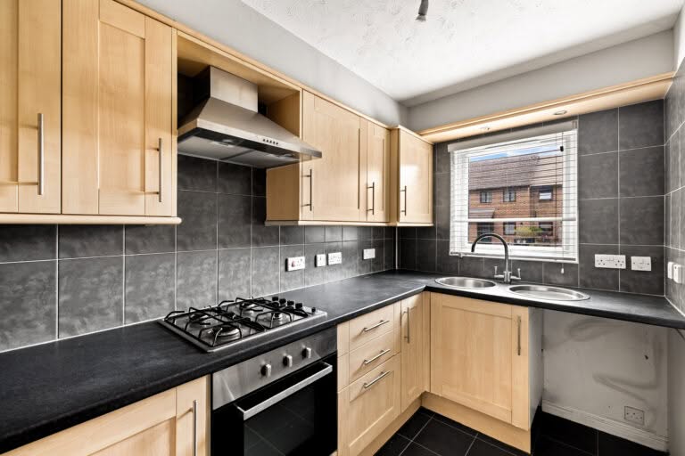 2 bedroom End of Terrace House in Dover, Kent