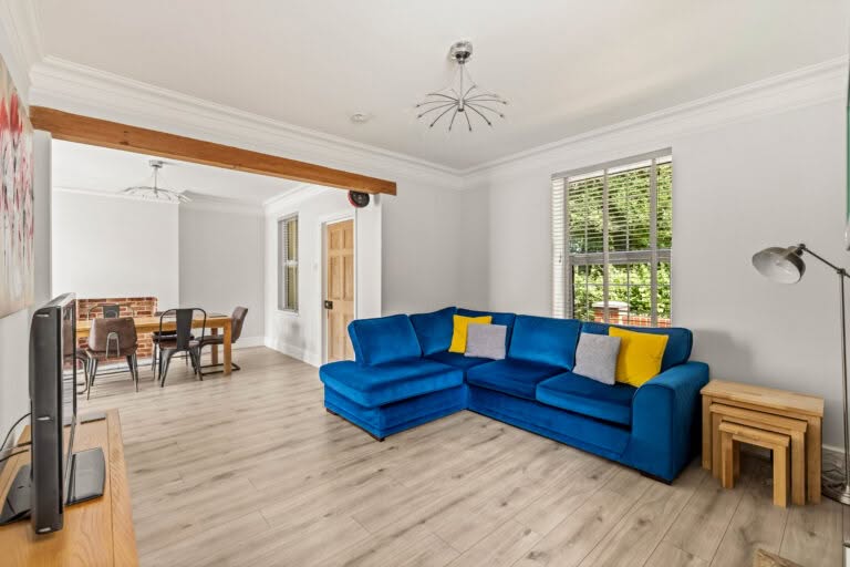 4 bedroom Semi-Detached House in Dover, Kent