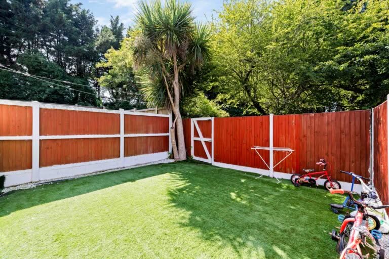 4 bedroom Terraced House in Folkestone, Kent
