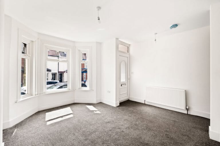 4 bedroom Terraced House in Folkestone, Kent