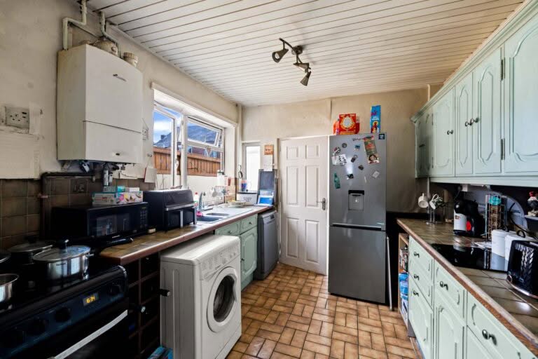 3 bedroom Terraced House in Folkestone, Kent