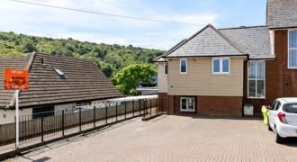 4 Rugby Road