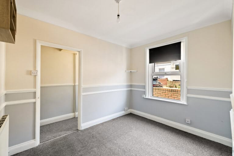 2 bedroom Terraced House in Dover, Kent