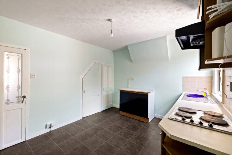 2 bedroom Terraced House in Dover, Kent