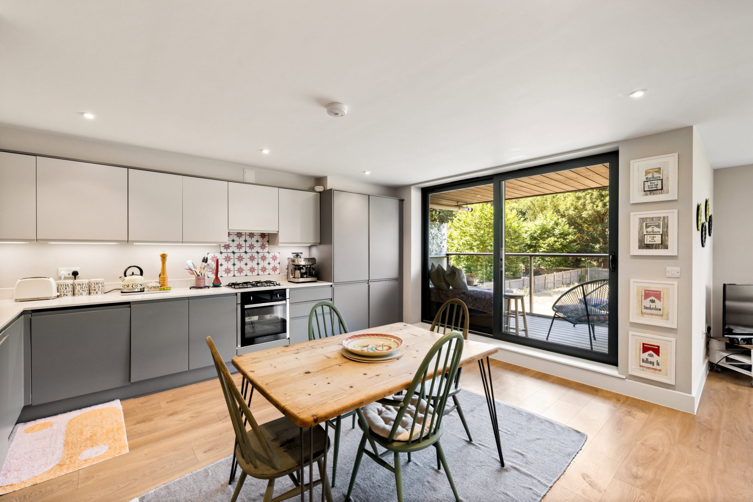 2 bedroom Flat in Dover, Kent
