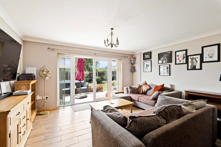 5 bedroom Detached Bungalow in Hythe, Kent