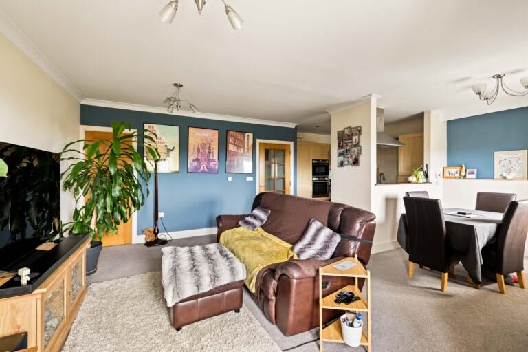 2 bedroom Apartment in Hythe, Kent