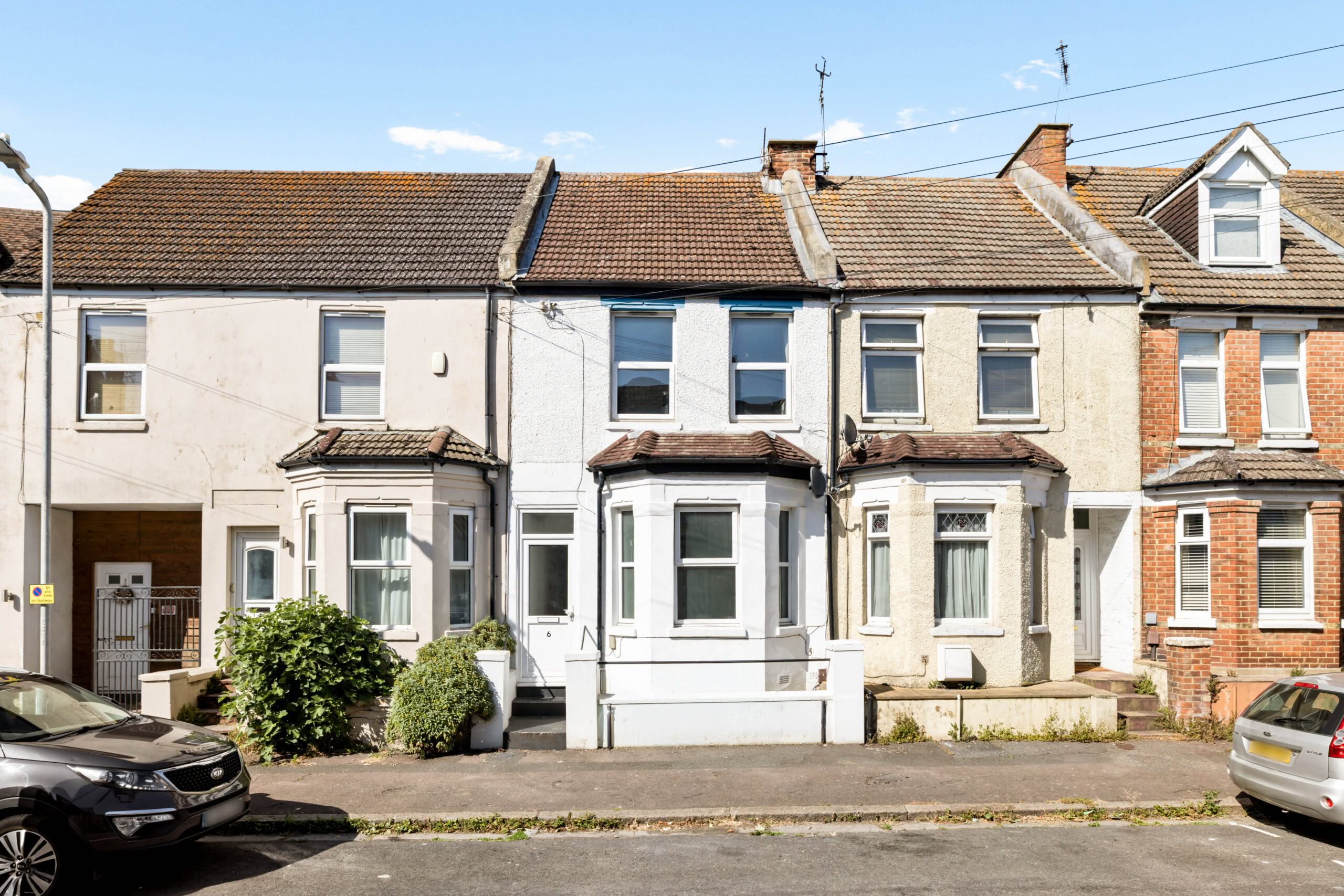 2 bedroom Terraced House in Folkestone, Kent