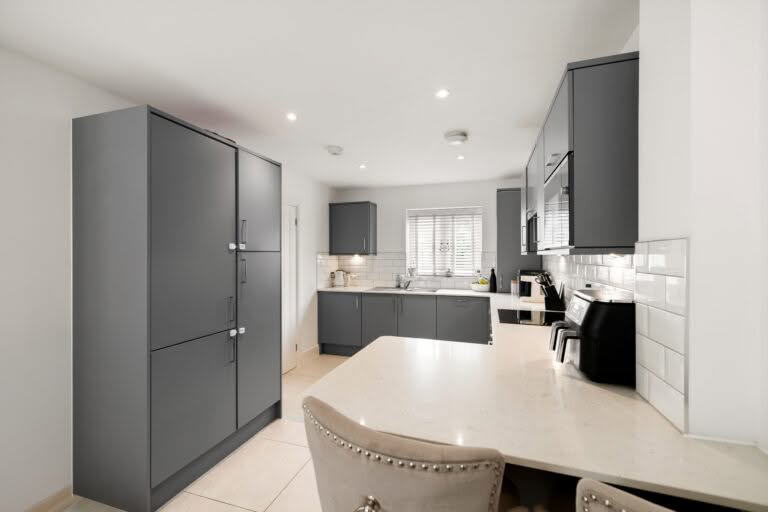 3 bedroom Semi-Detached House in Deal, Kent