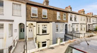 123 Heathfield Avenue