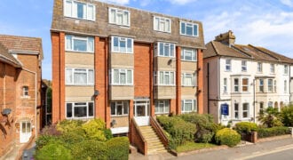 9 Constancia Court Cheriton Road