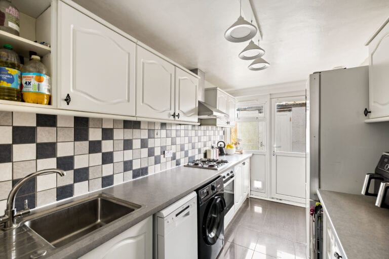 3 bedroom End of Terrace House in Deal, Kent