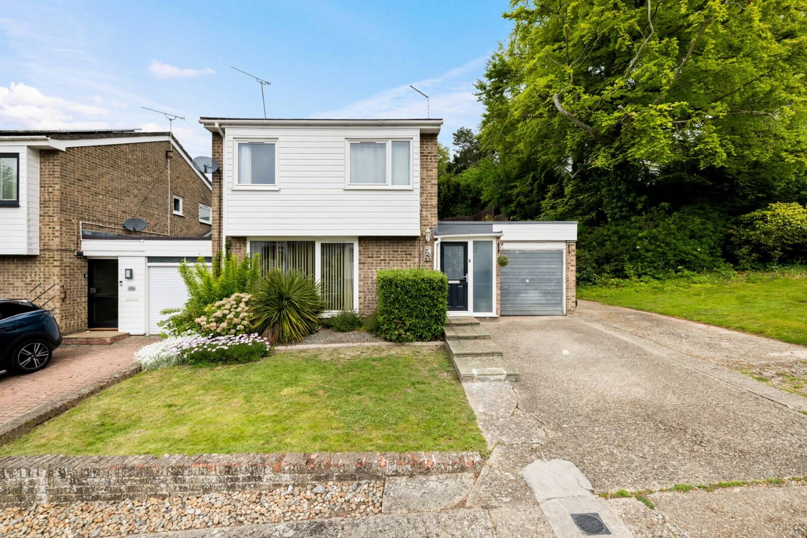 4 bedroom Detached House in Dover, Kent