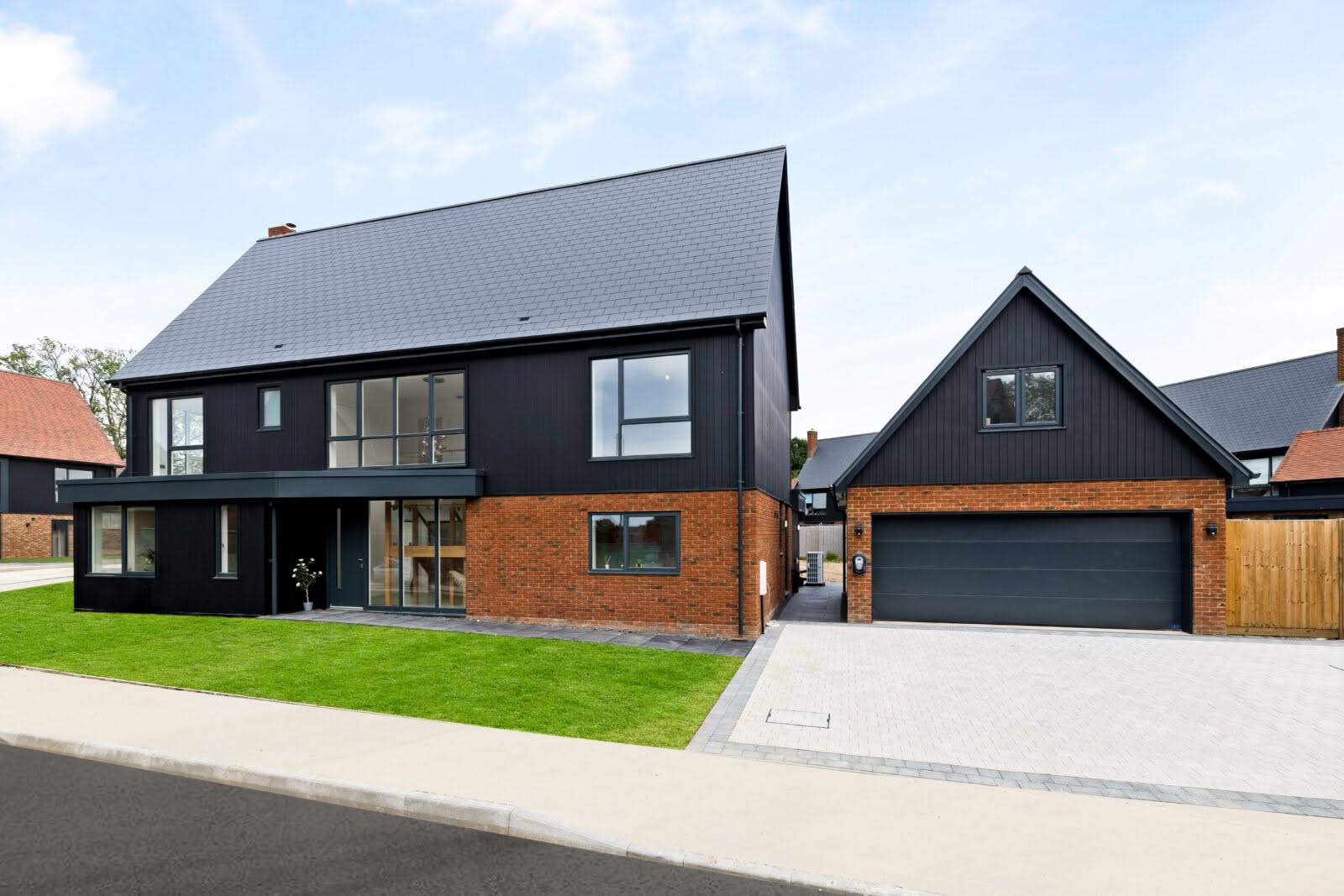 5 bedroom Detached House in Folkestone, Kent