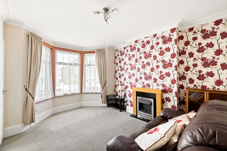 3 bedroom Terraced House in Elms Vale, Kent