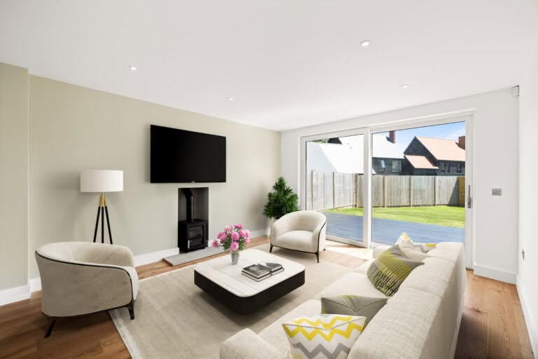 4 bedroom Detached House in Folkestone, Kent