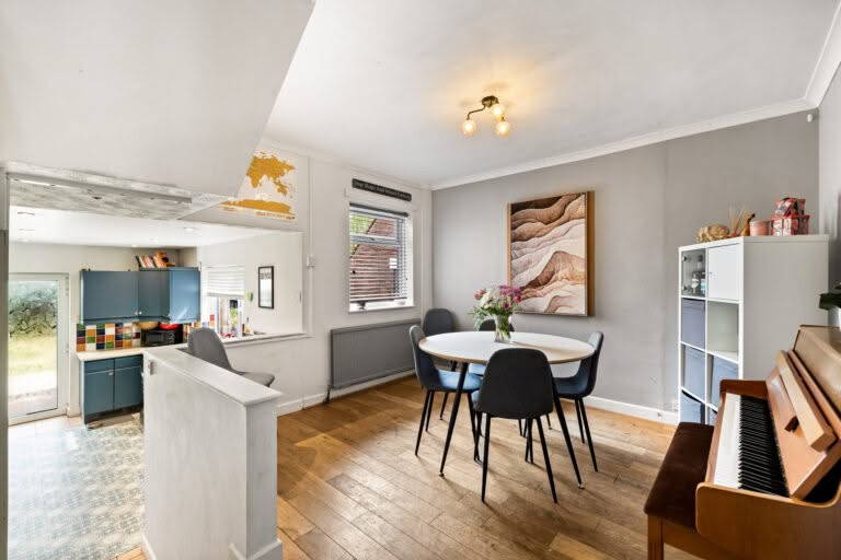 4 bedroom Terraced House in Folkestone, Kent
