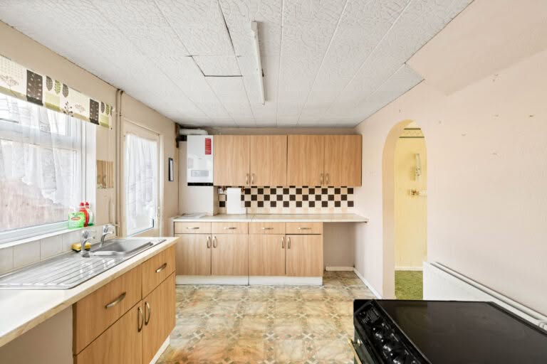 3 bedroom Terraced House in Folkestone, Kent