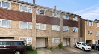 33 Hillside Road
