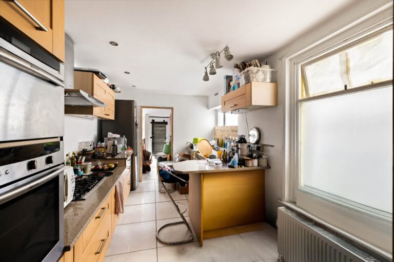 3 bedroom Terraced House in Dover, Kent