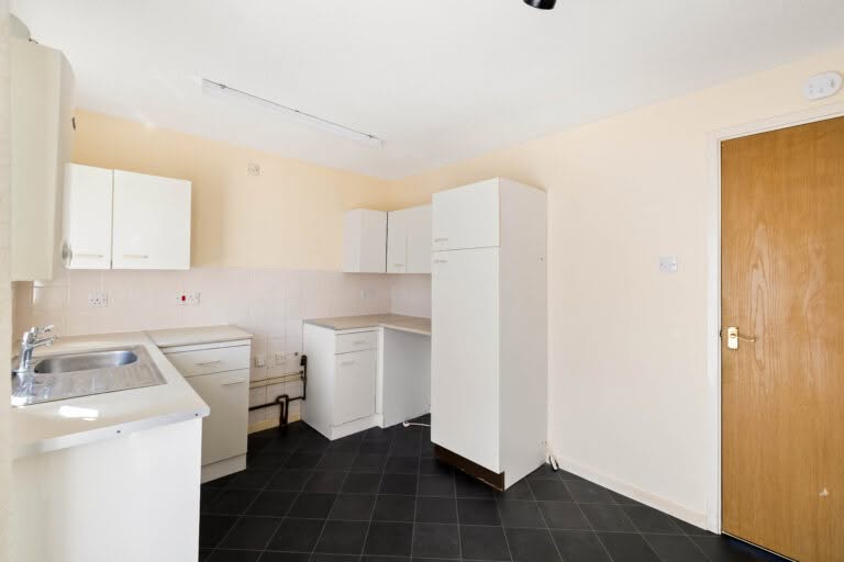 2 bedroom Terraced House in Dover, Kent