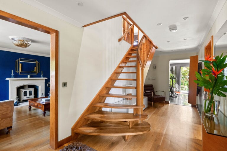 6 bedroom Detached House in Folkestone, Kent
