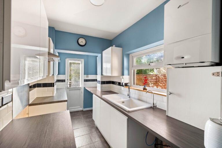 2 bedroom Terraced House in Dover, Kent