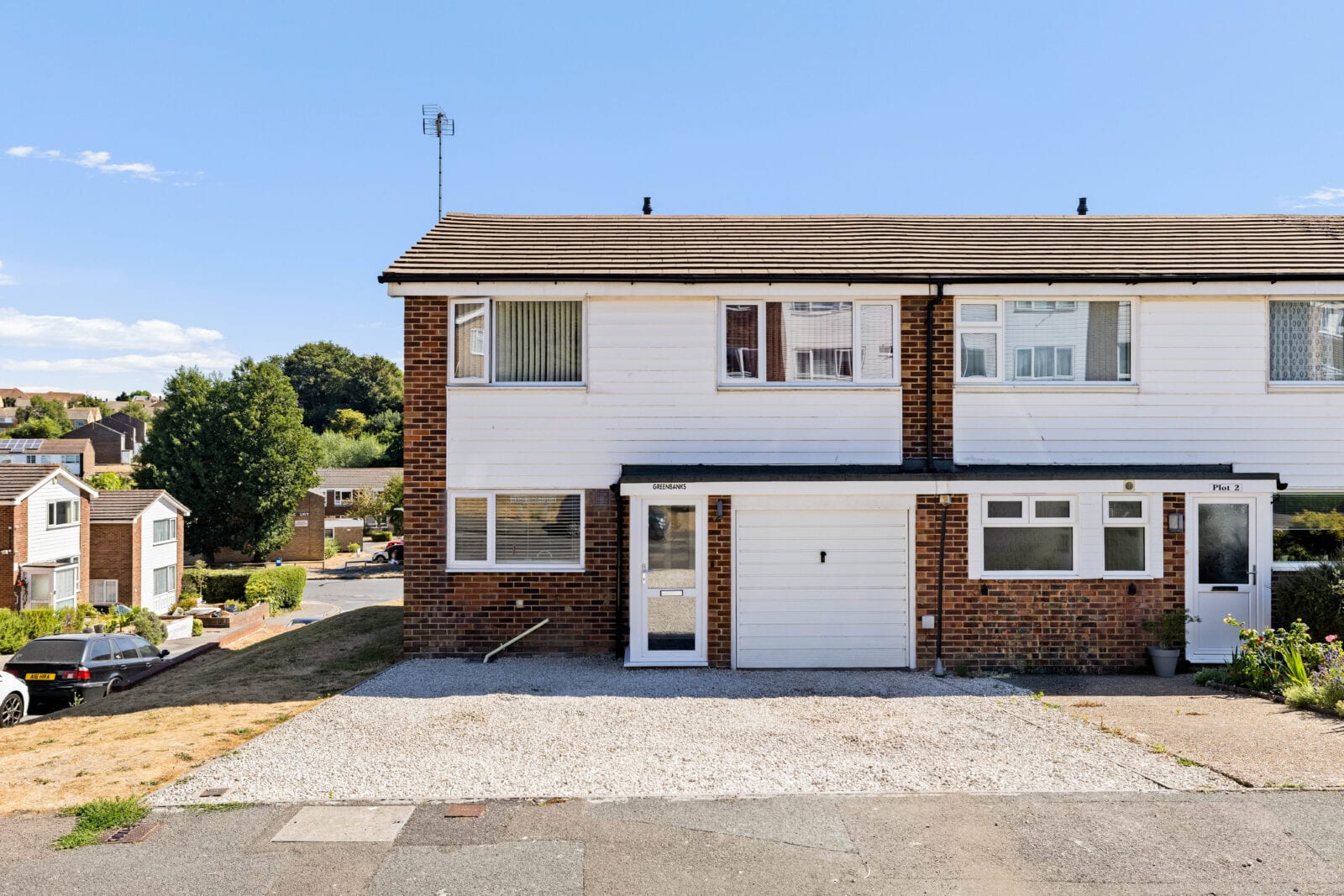 3 bedroom Semi-Detached House in Folkestone, Kent