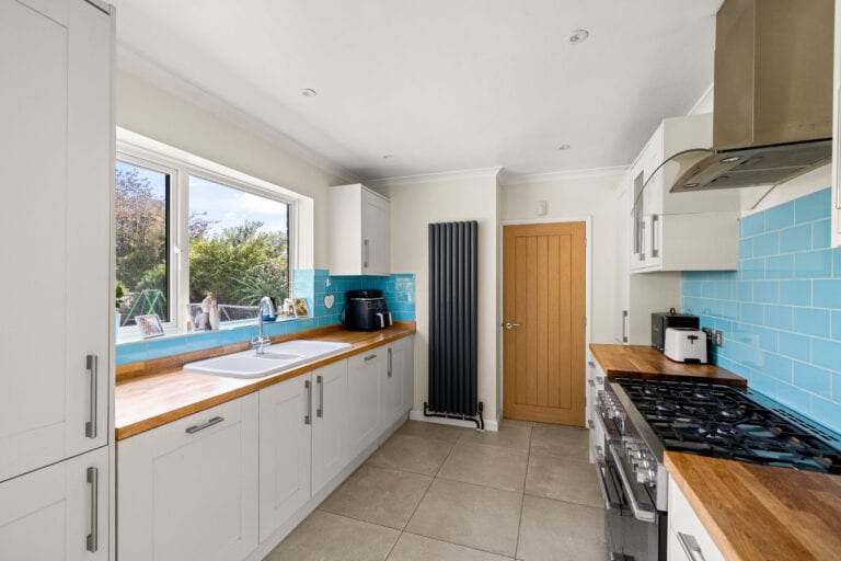 4 bedroom Detached House in Dover, Kent