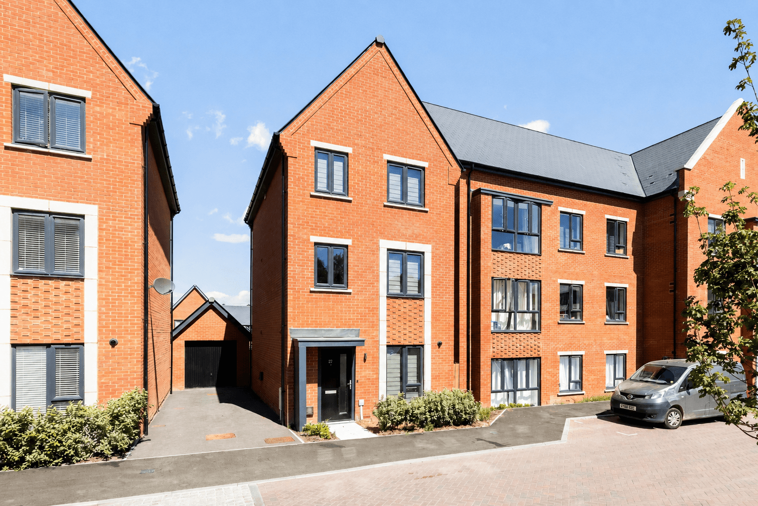 4 bedroom Detached House in Folkestone, Kent
