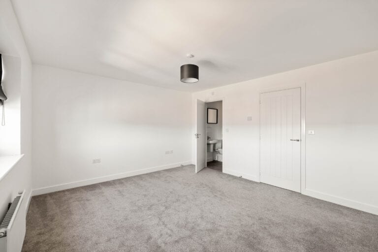 4 bedroom Detached House in Folkestone, Kent