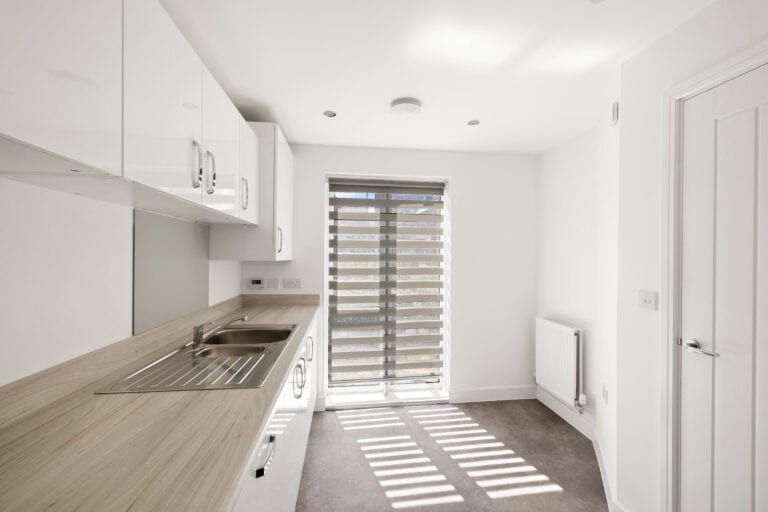 4 bedroom Detached House in Folkestone, Kent