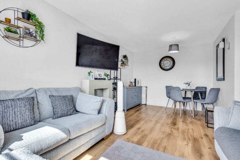 2 bedroom Flat in Dover, Kent