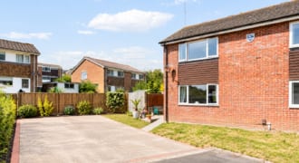 40 Darnley Close