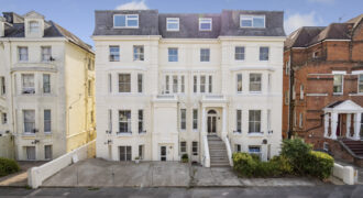 Flat 8, 9-11 Aston Court Trinity Gardens