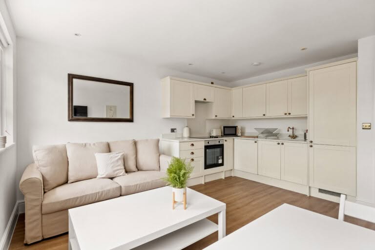2 bedroom Apartment in Folkestone, Kent