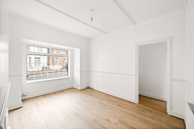 3 bedroom Terraced House in Folkestone, Kent
