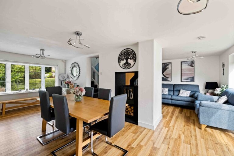 4 bedroom Detached House in Folkestone, Kent