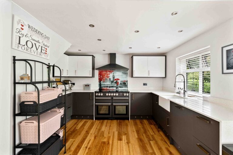 4 bedroom Detached House in Folkestone, Kent