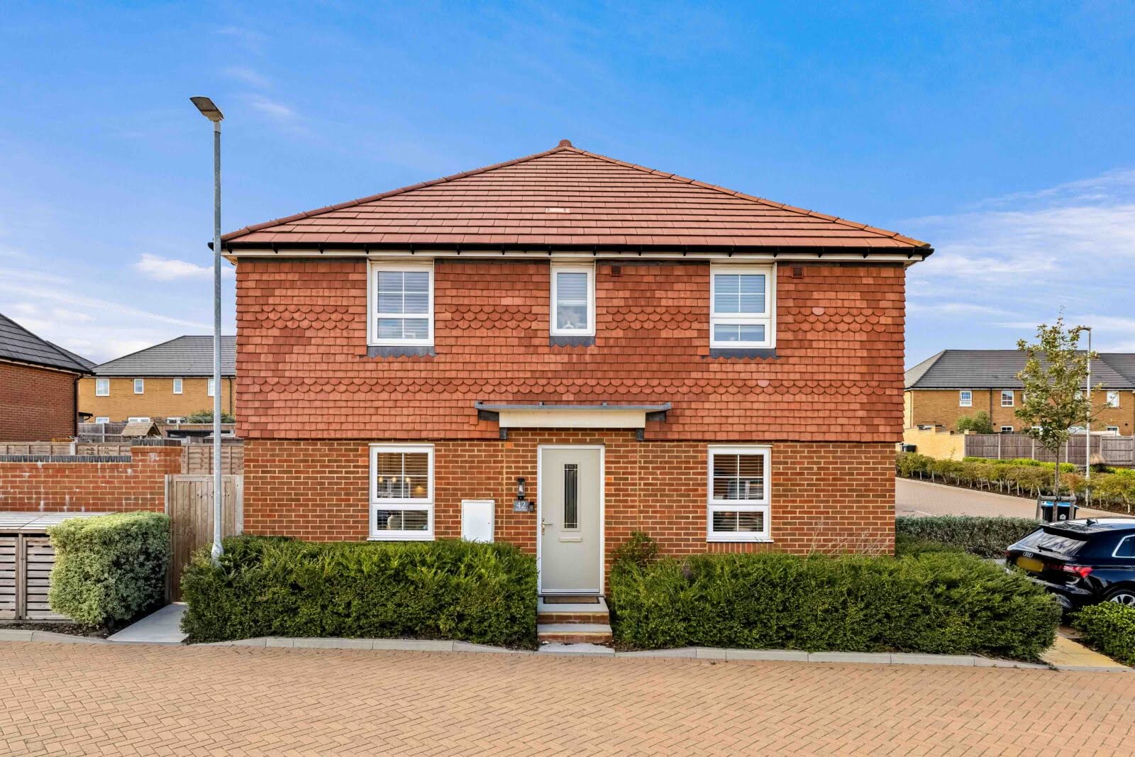 3 bedroom Semi-Detached House in Dover, Kent