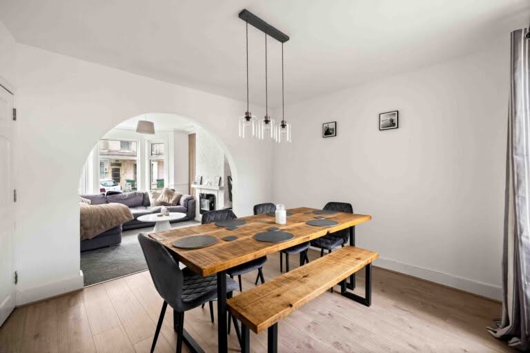 3 bedroom Terraced House in Folkestone, Kent