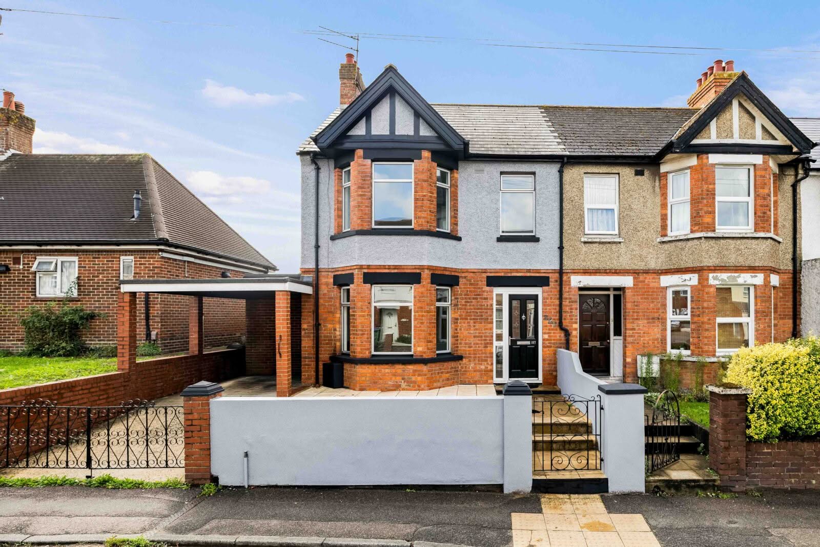 4 bedroom Semi-Detached House in Folkestone, Kent