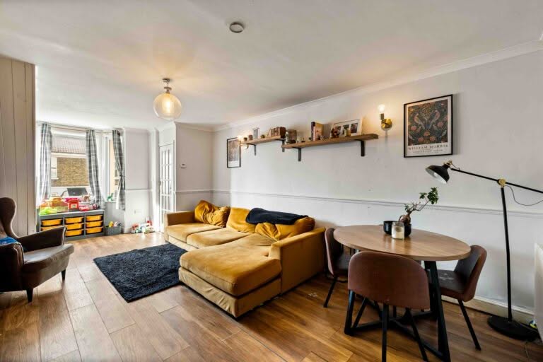 3 bedroom Terraced House in Dover, Kent