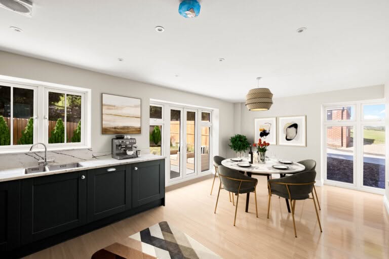 4 bedroom Link Detached House in Dover, Kent