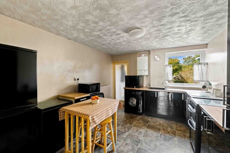 2 bedroom Terraced House in Dover, Kent